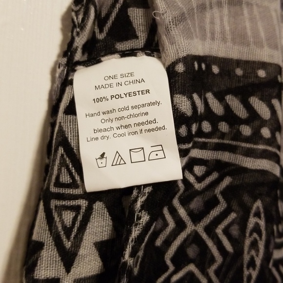 Infinity Scarf - Picture 3 of 3